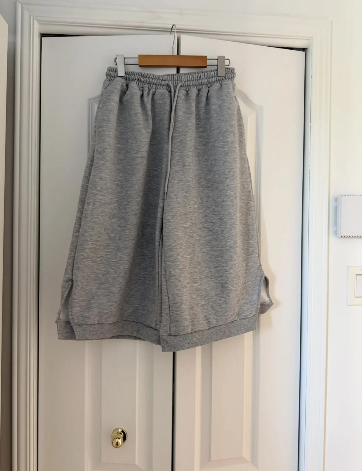 Image for Bermudas style jogging gris medium