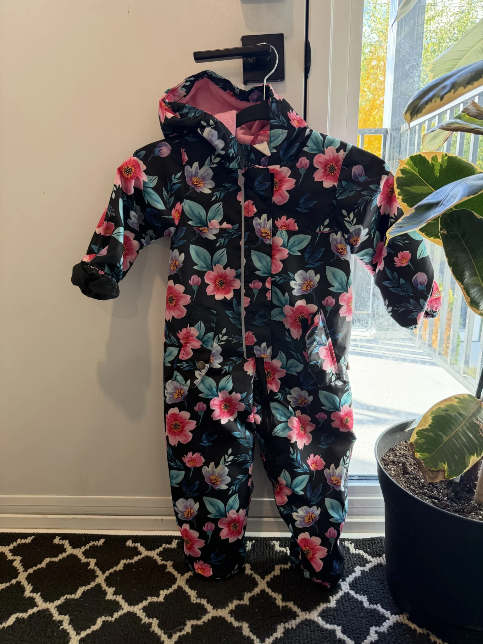 Featured image for Deux Par Deux Coat 24M