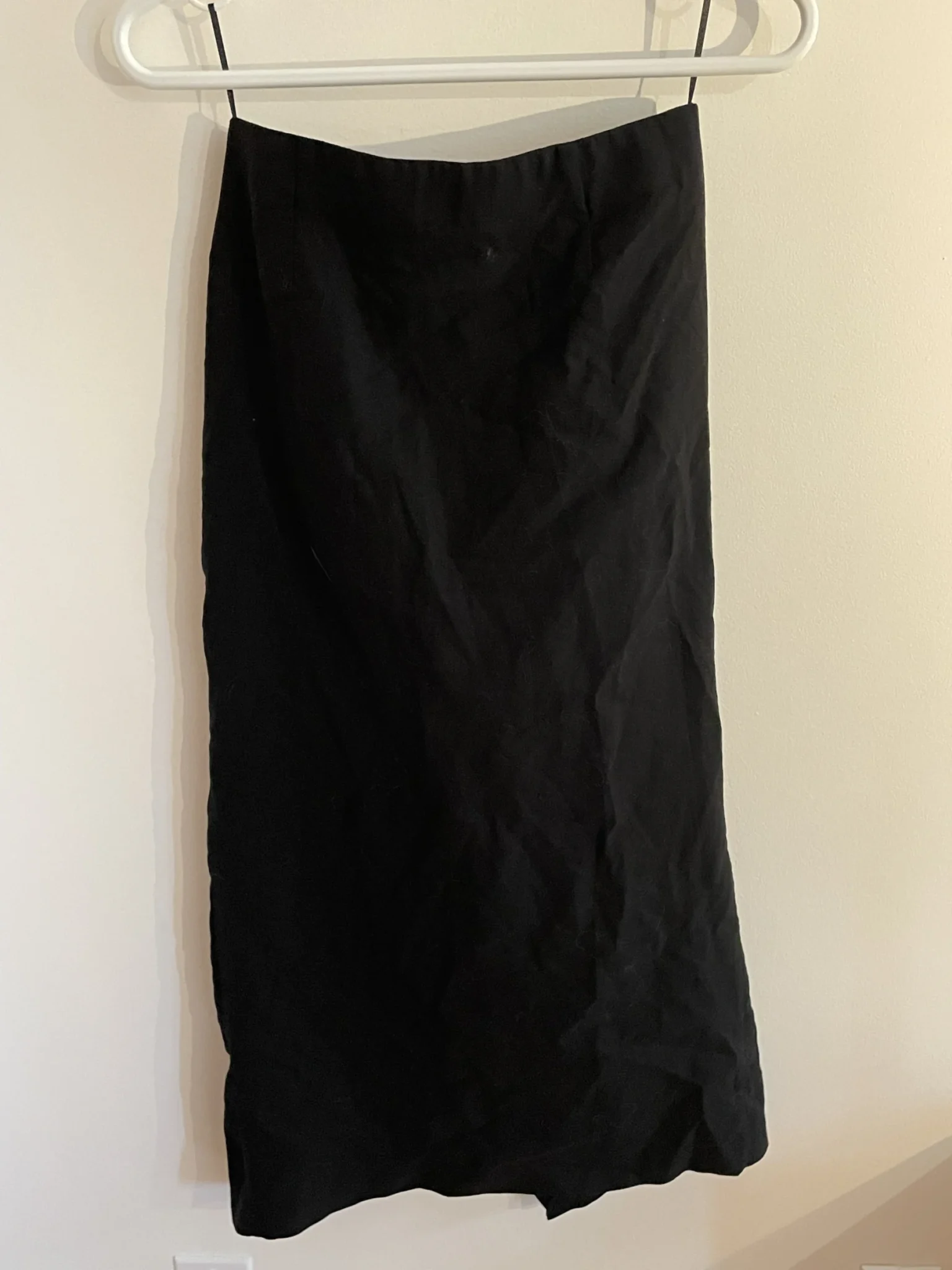 Image for Long Zara skirt with a slit and draping
