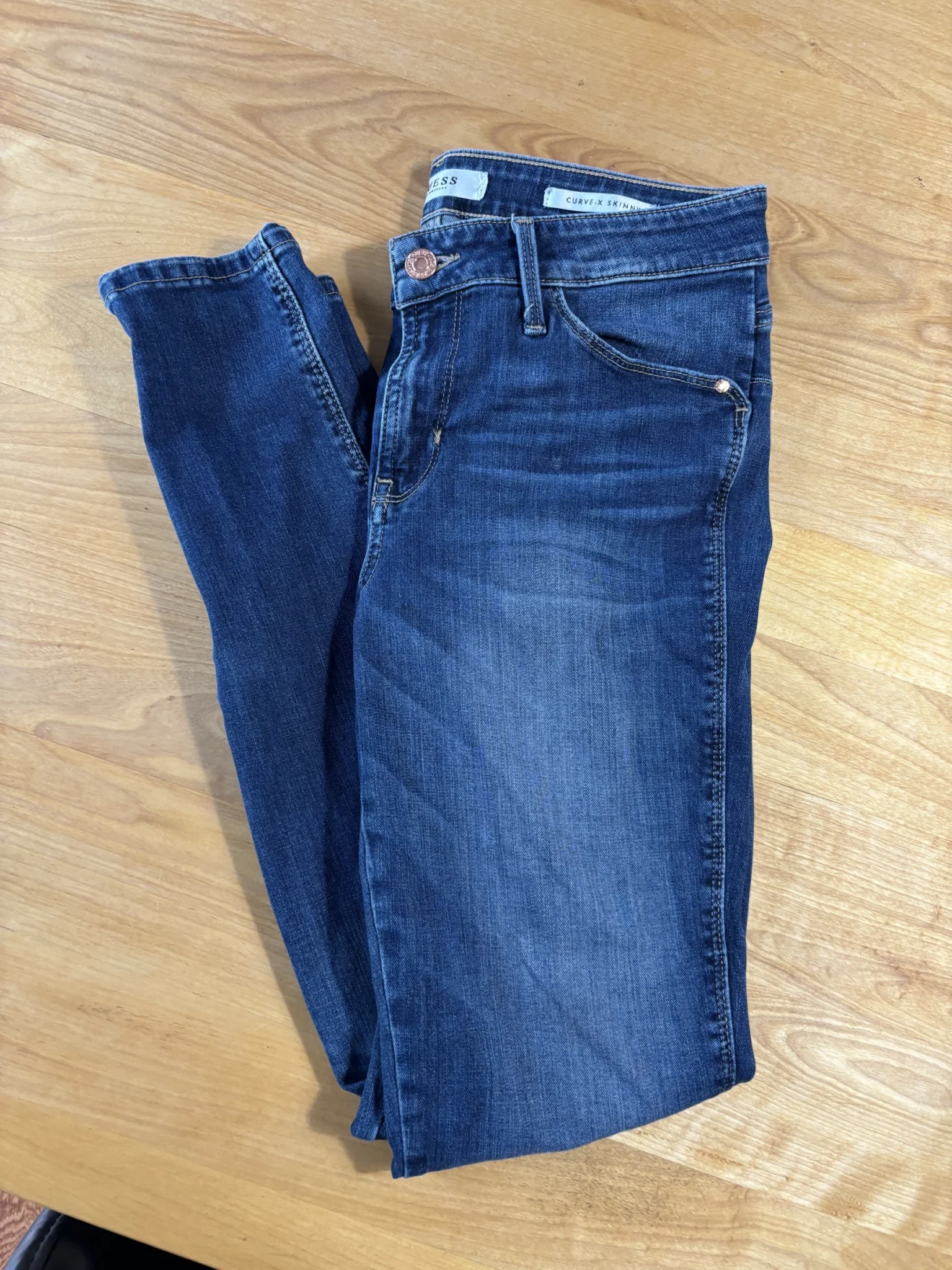Featured image for Guess jeans
