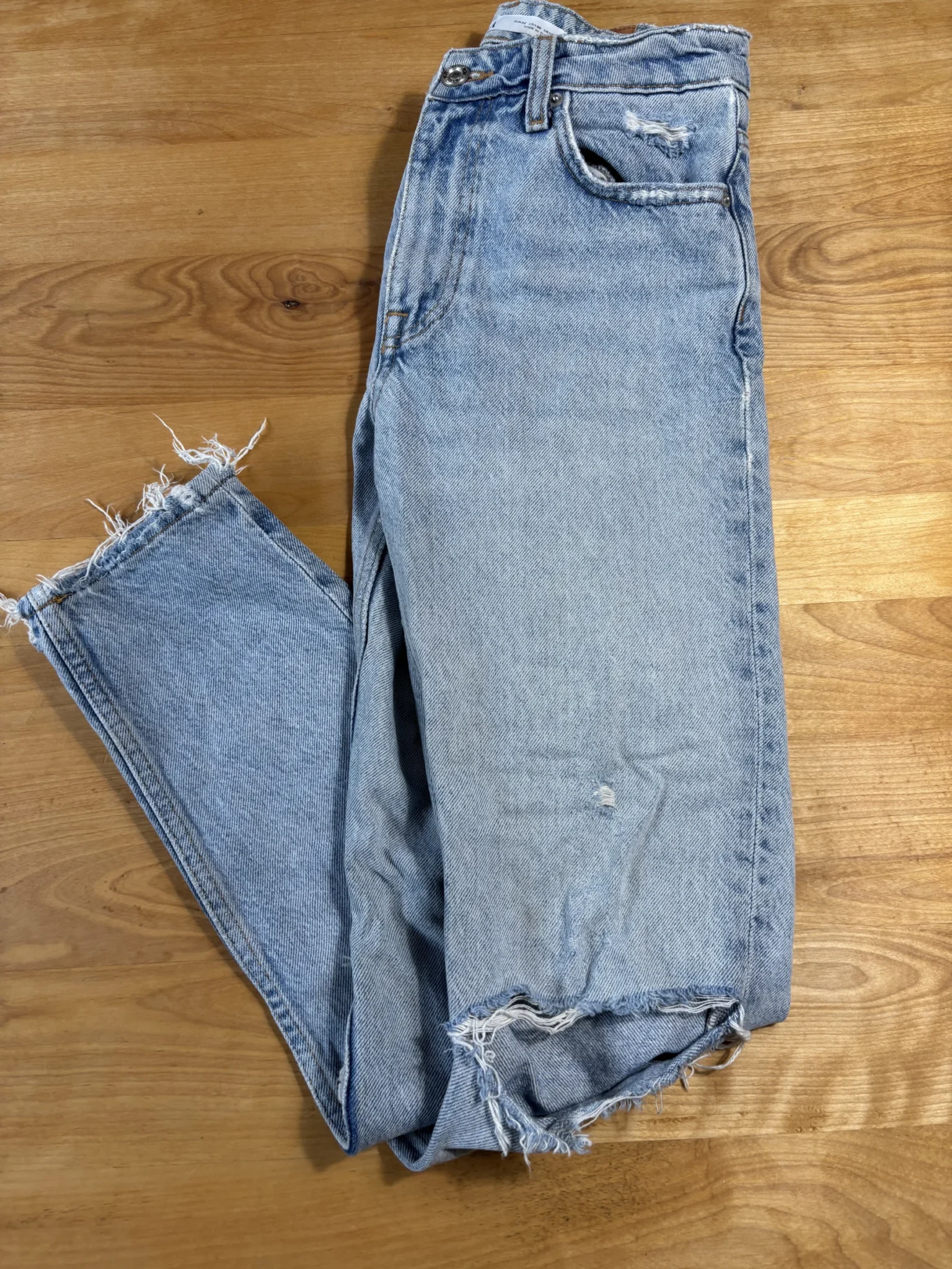 Featured image for Zara ripped jeans