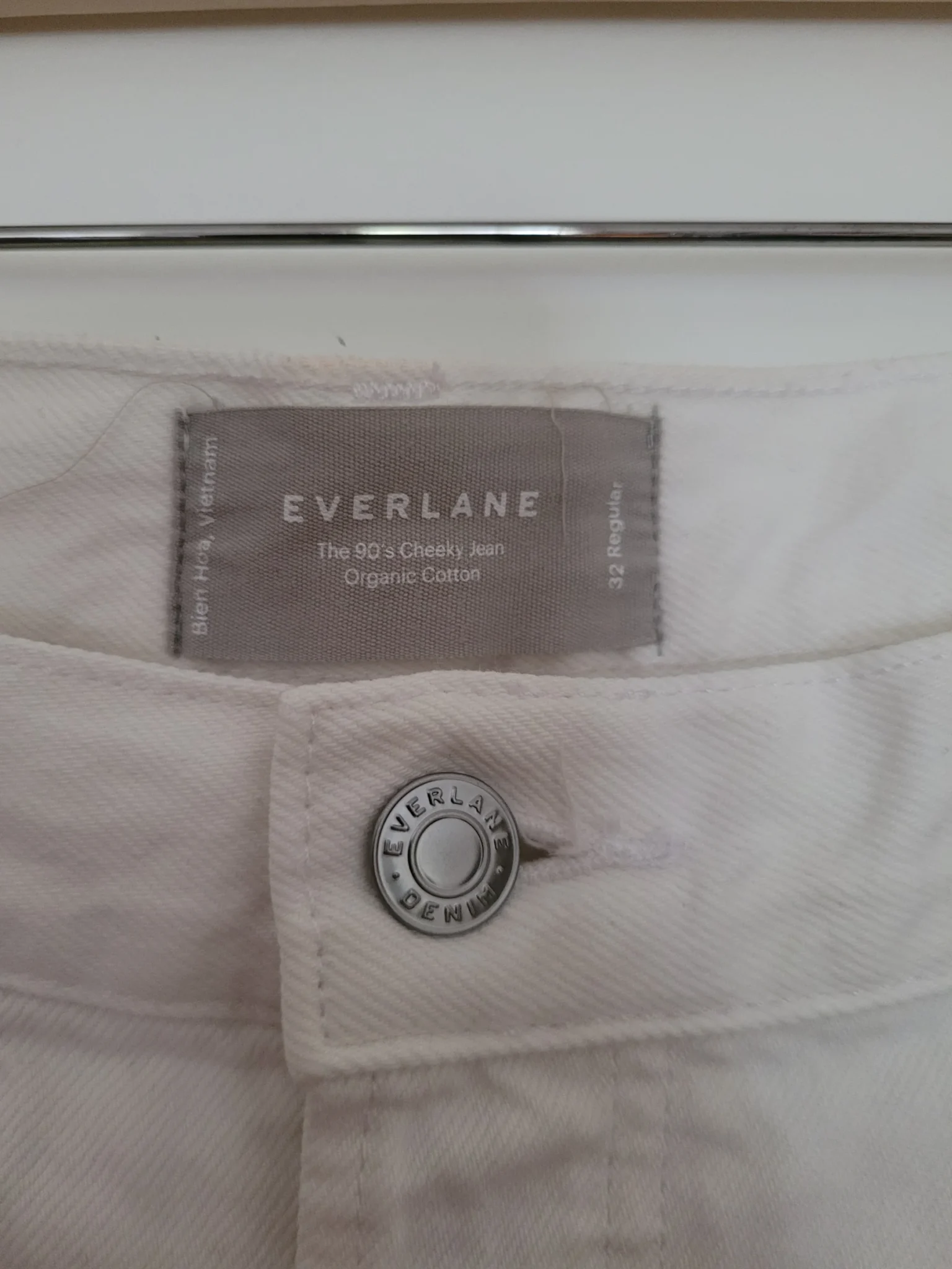 Image for Everlane 90s cheeky jeans