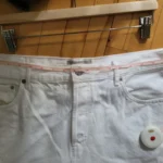 Thumbnail for Everlane 90s cheeky jeans
