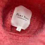 Thumbnail for Pull en mohair Part Two, small