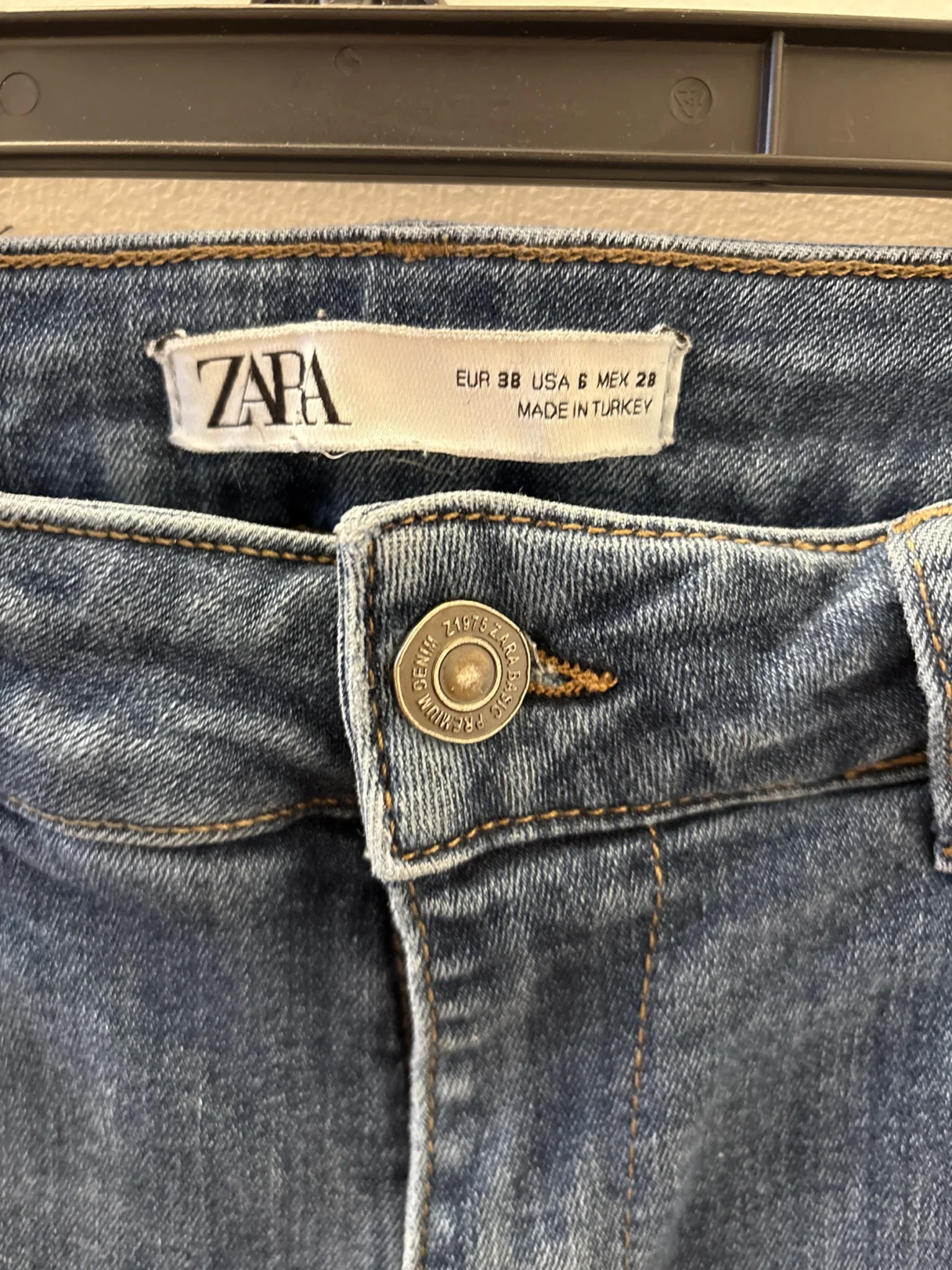 Image for Zara jeans