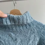 Thumbnail for Cardigan court en tricot torsadé crème Y2K – Style chunky & écourté