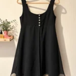Featured thumbnail for Rodier | Robe noire fluide à boutons bijoux – Taille 38