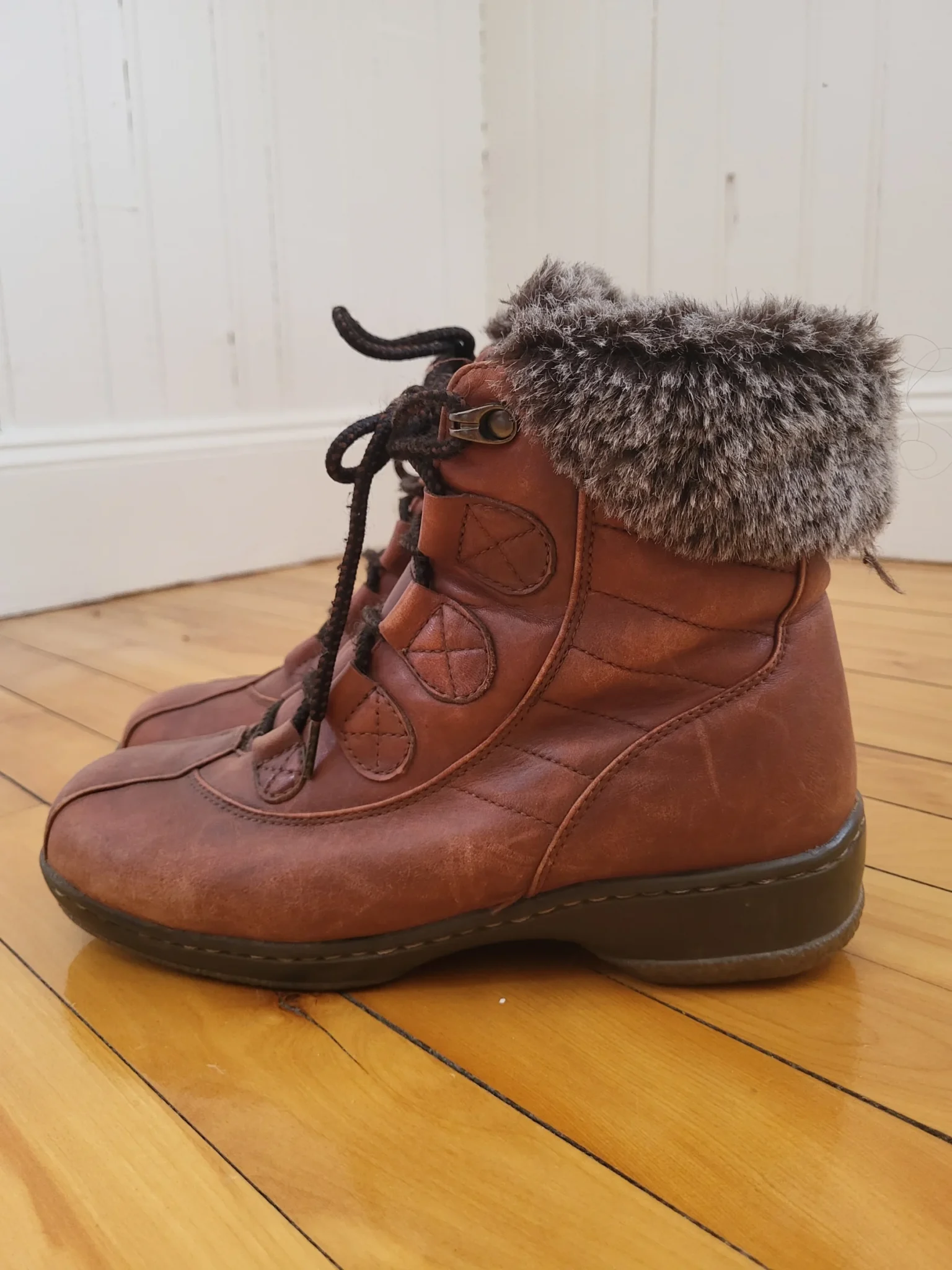 Image for Winter Boots Blondo Waterproof AquaProtect, Cognac Brown Leather, Size 8