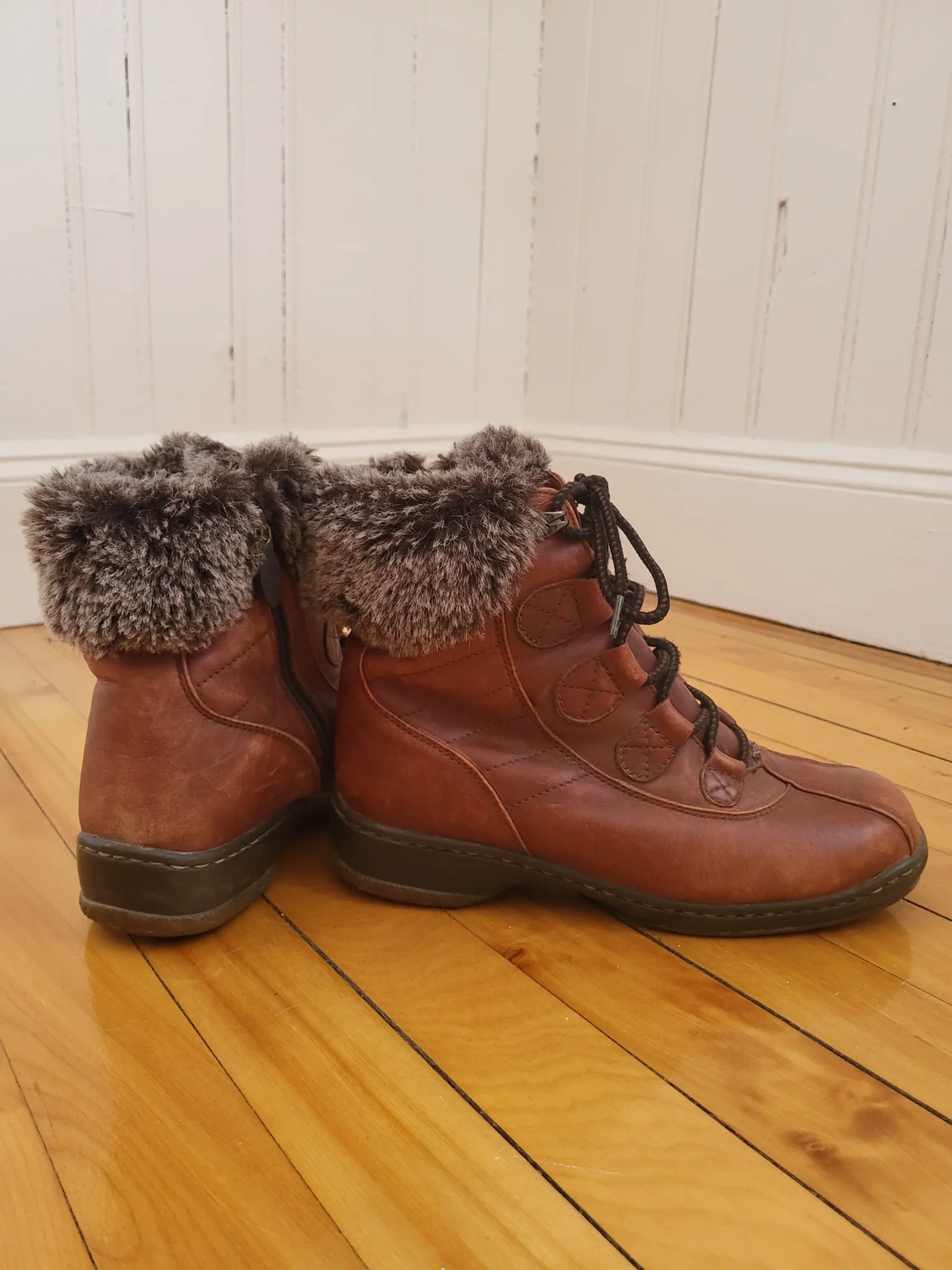 Image for Winter Boots Blondo Waterproof AquaProtect, Cognac Brown Leather, Size 8
