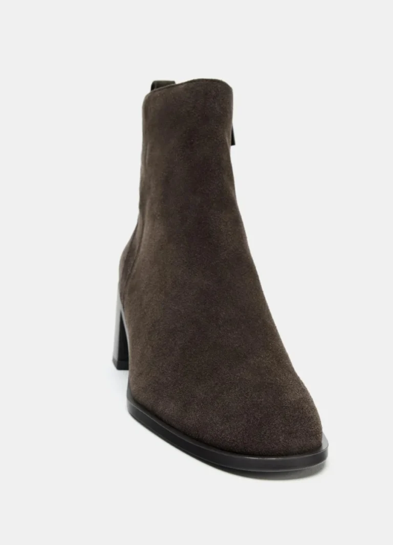 Image for 🌷Bottines en croûte de cuir - Zara