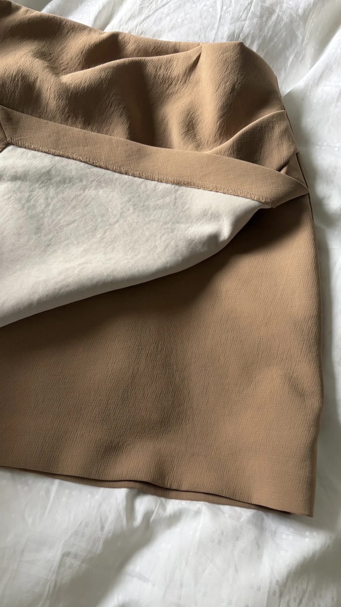 Image for Aritzia crepe skirt