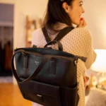 Featured thumbnail for Sac fourre-tout / Sac à couches OLLIE (Collection Maman Caféine) – COMME NEUF