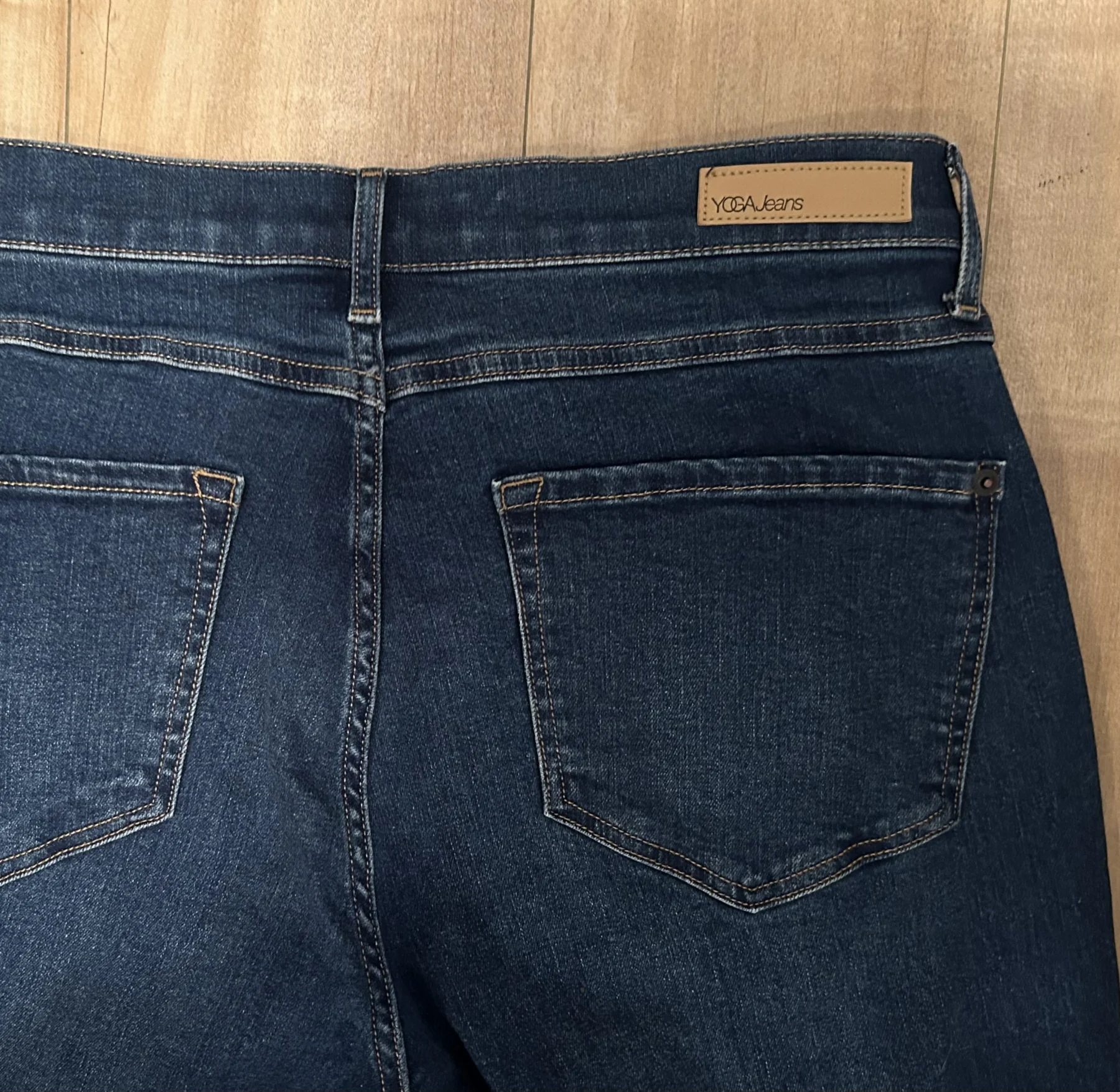 Yoga Jeans flared jeans – bootcut style, dark blue (Size 32/14) Yoga Jeans seconde main