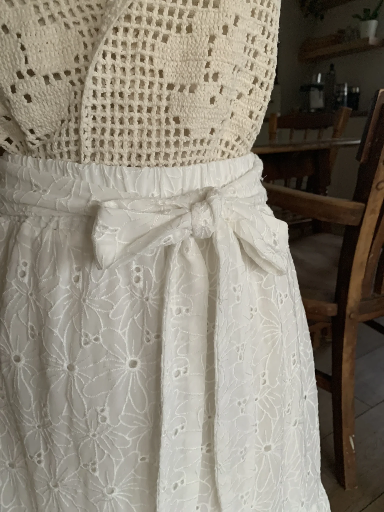 Image for Jupe fleurie style dentelle