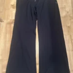 Featured thumbnail for Pantalon fluide Vuori - Halo Essential Wideleg (Taille XL)