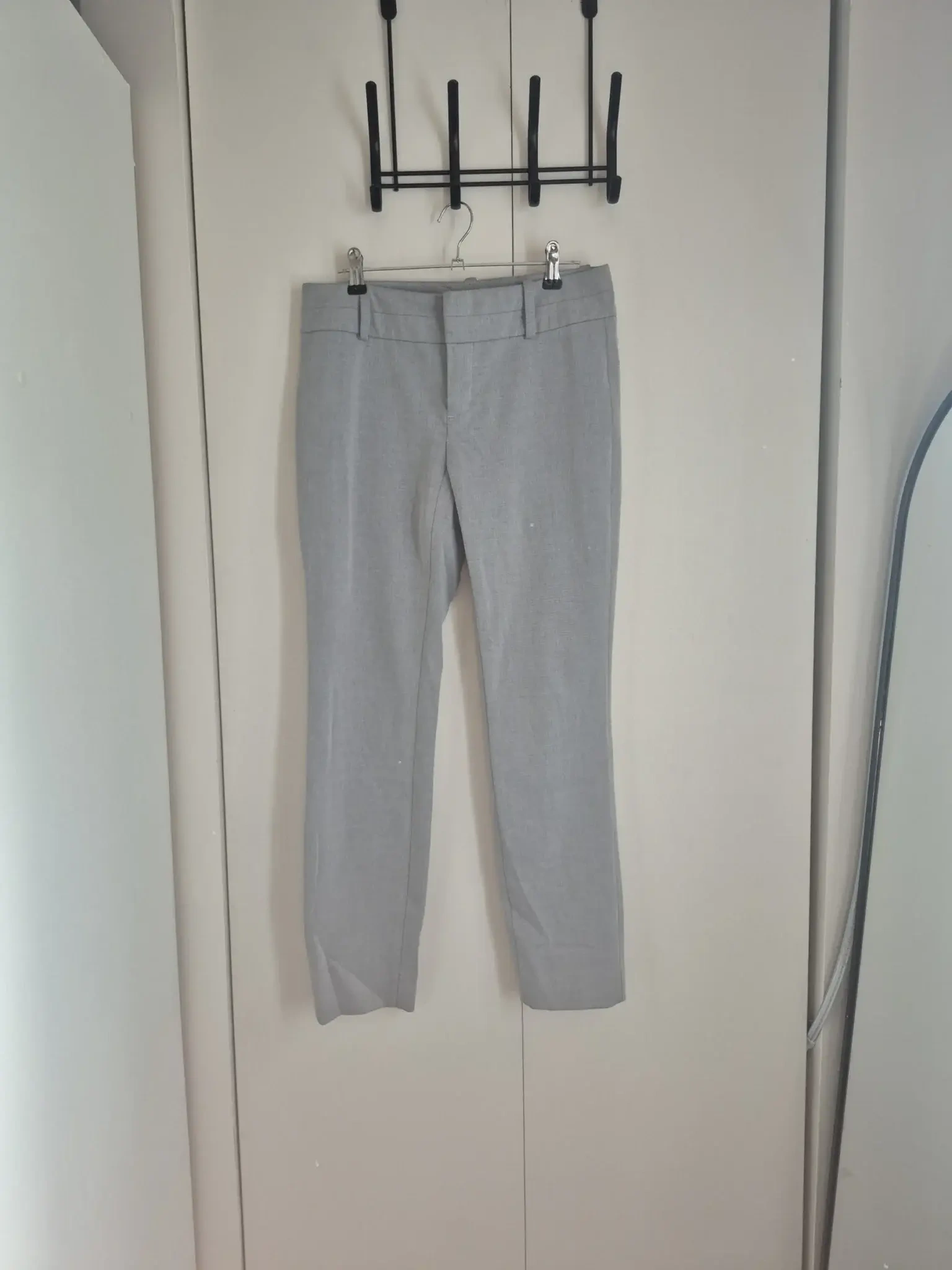 Calvin Klein grey trousers, size XS Calvin Klein seconde main