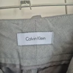 Thumbnail for Pantalon Calvin Klein gris XS