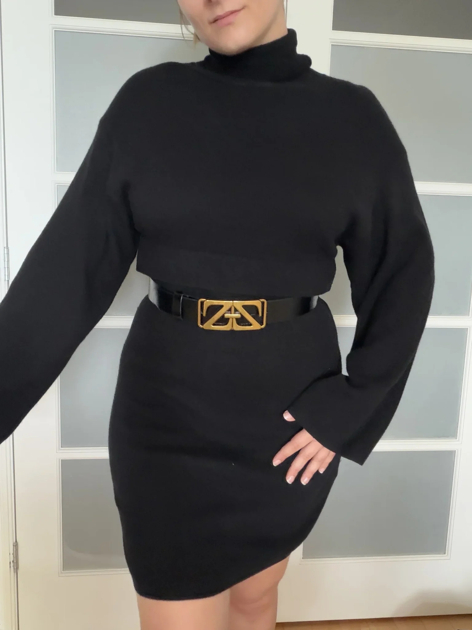 Featured image for Robe pull The Kooples noir taille S