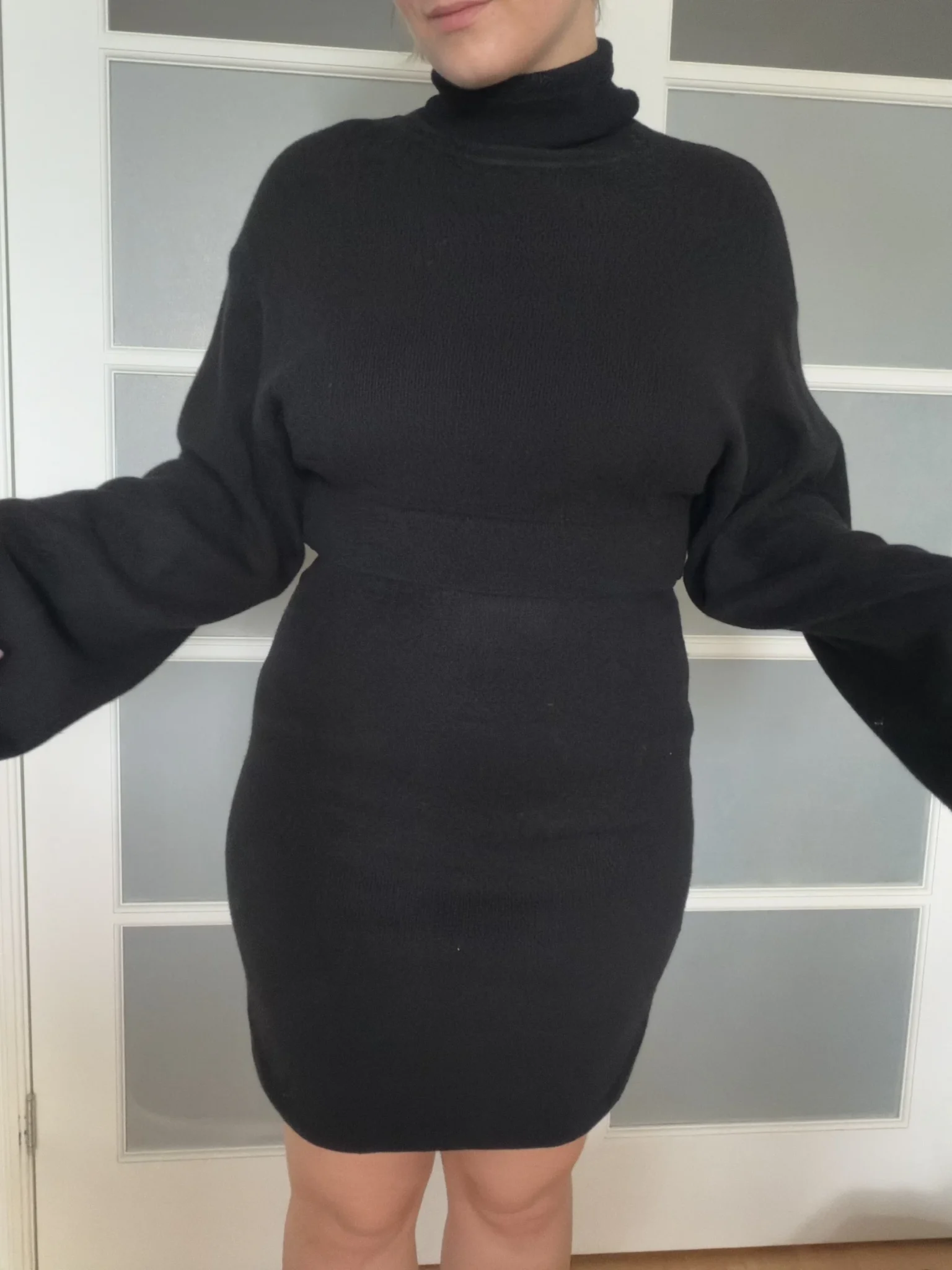 Image for Robe pull The Kooples noir taille S