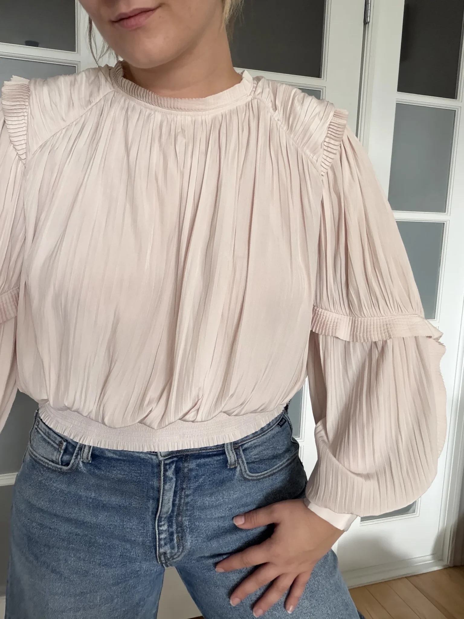 Featured image for Blouse Joie taille L manches bouffantes rose pale