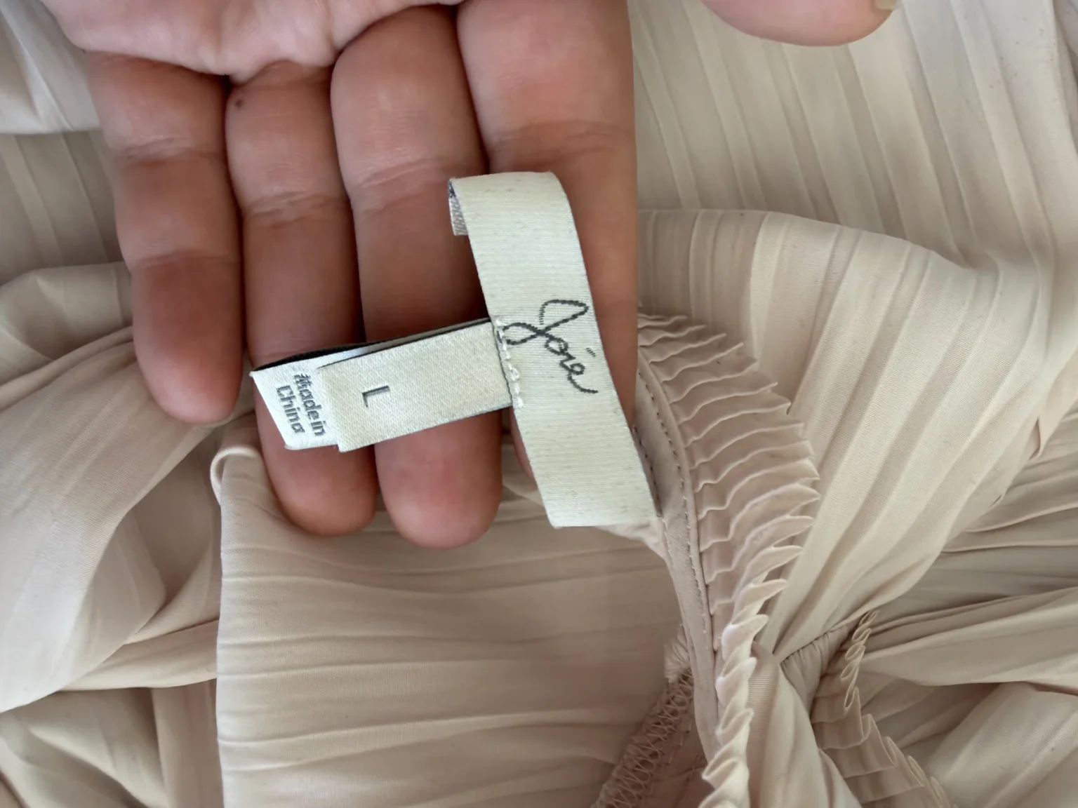 Image for Blouse Joie taille L manches bouffantes rose pale