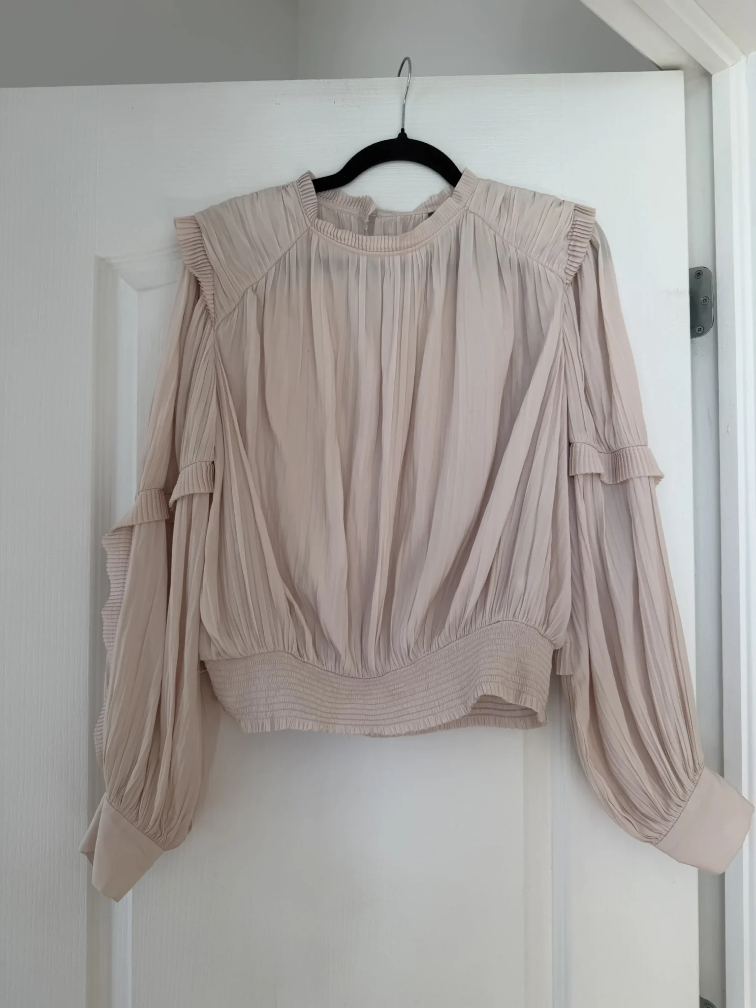 Image for Blouse Joie taille L manches bouffantes rose pale