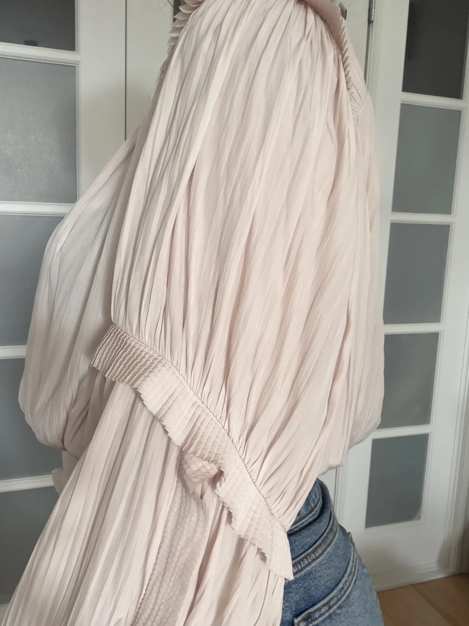 Image for Blouse Joie taille L manches bouffantes rose pale