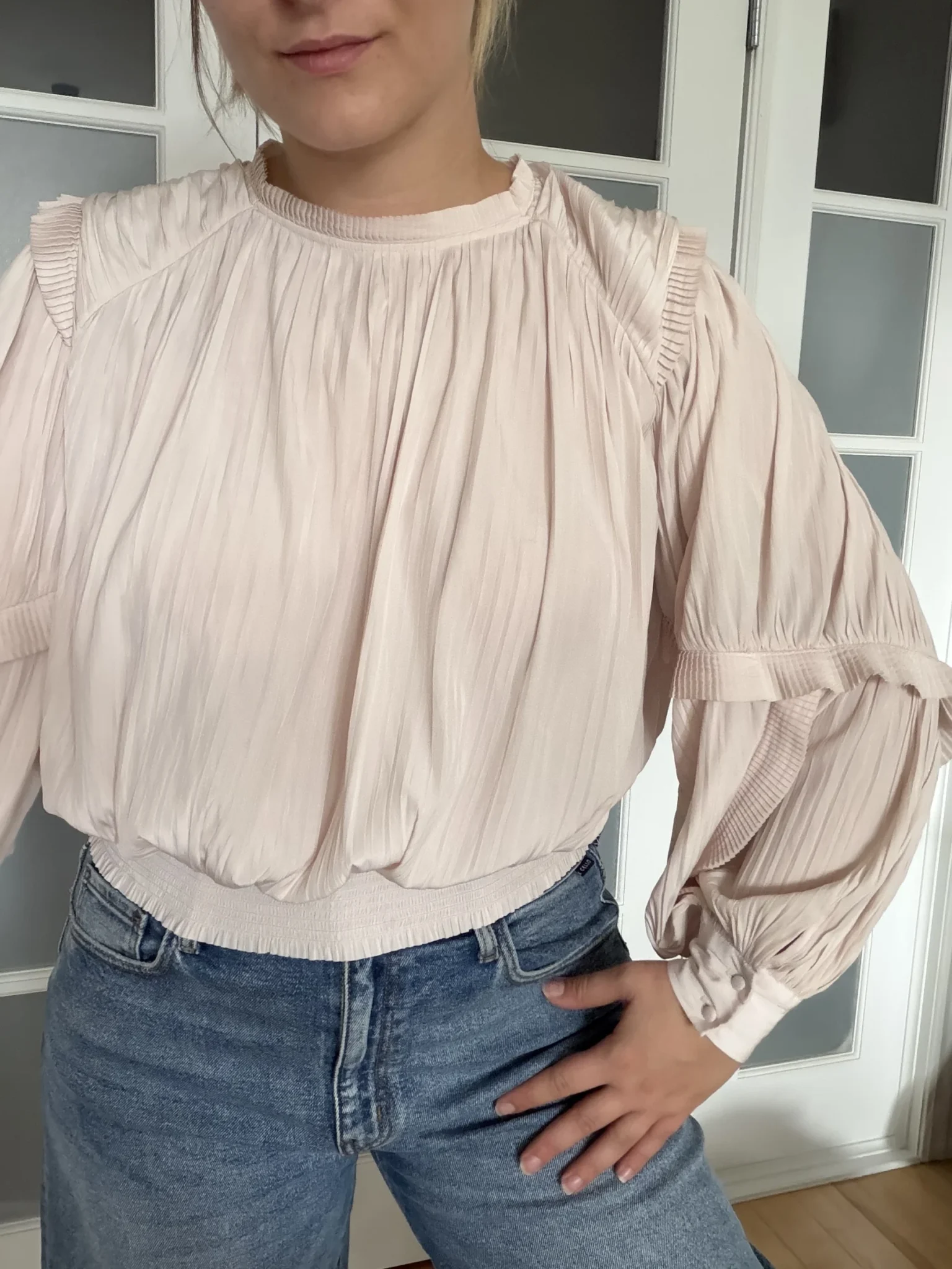 Image for Blouse Joie taille L manches bouffantes rose pale