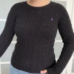 Thumbnail for Pull femme Ralph Lauren taille S noir logo violet