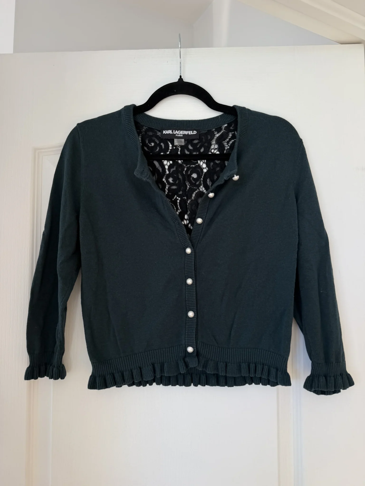 Image for Cardigan Karl Lagerfeld vert et noir à dentelles taille M