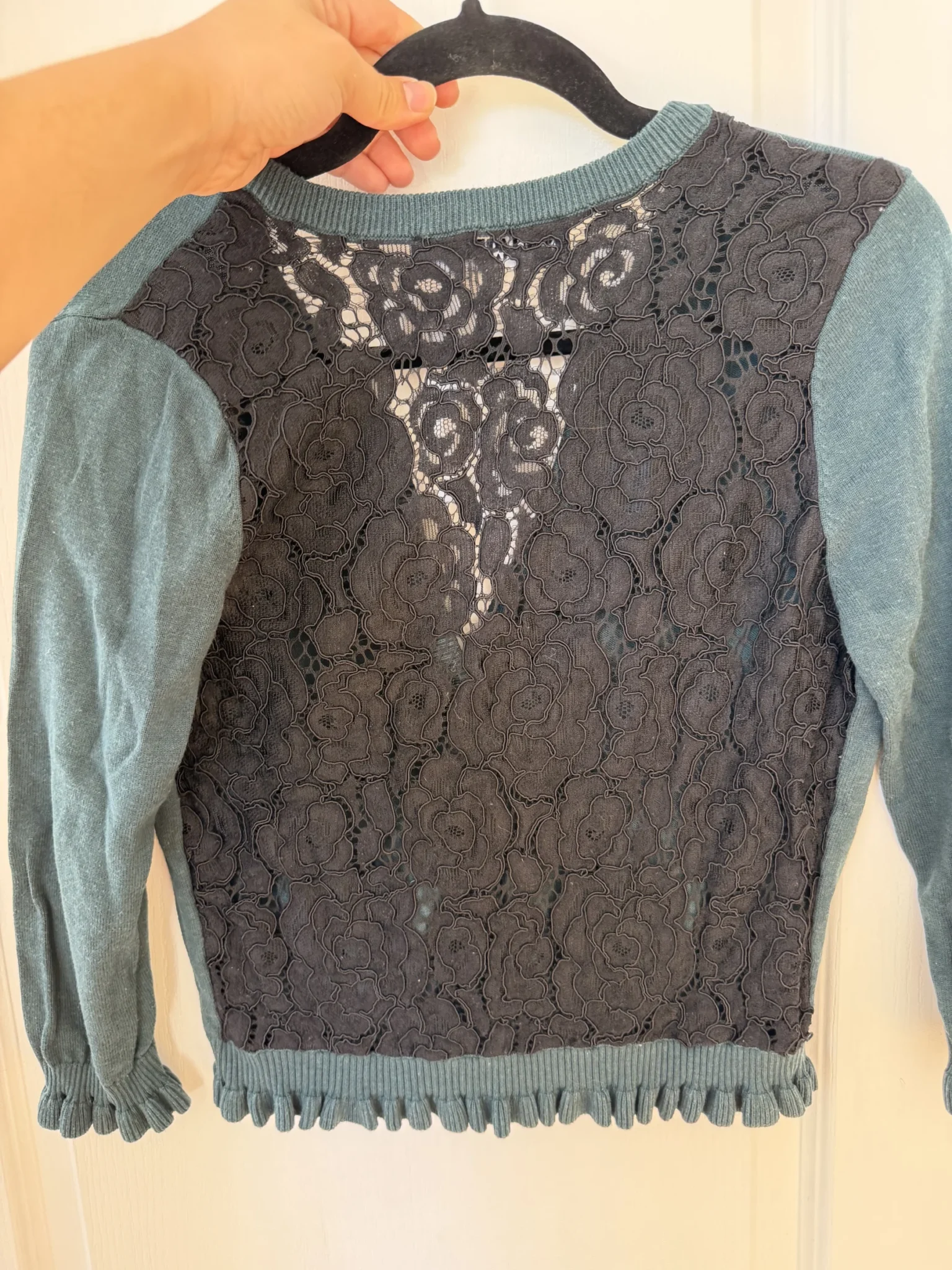 Image for Cardigan Karl Lagerfeld vert et noir à dentelles taille M