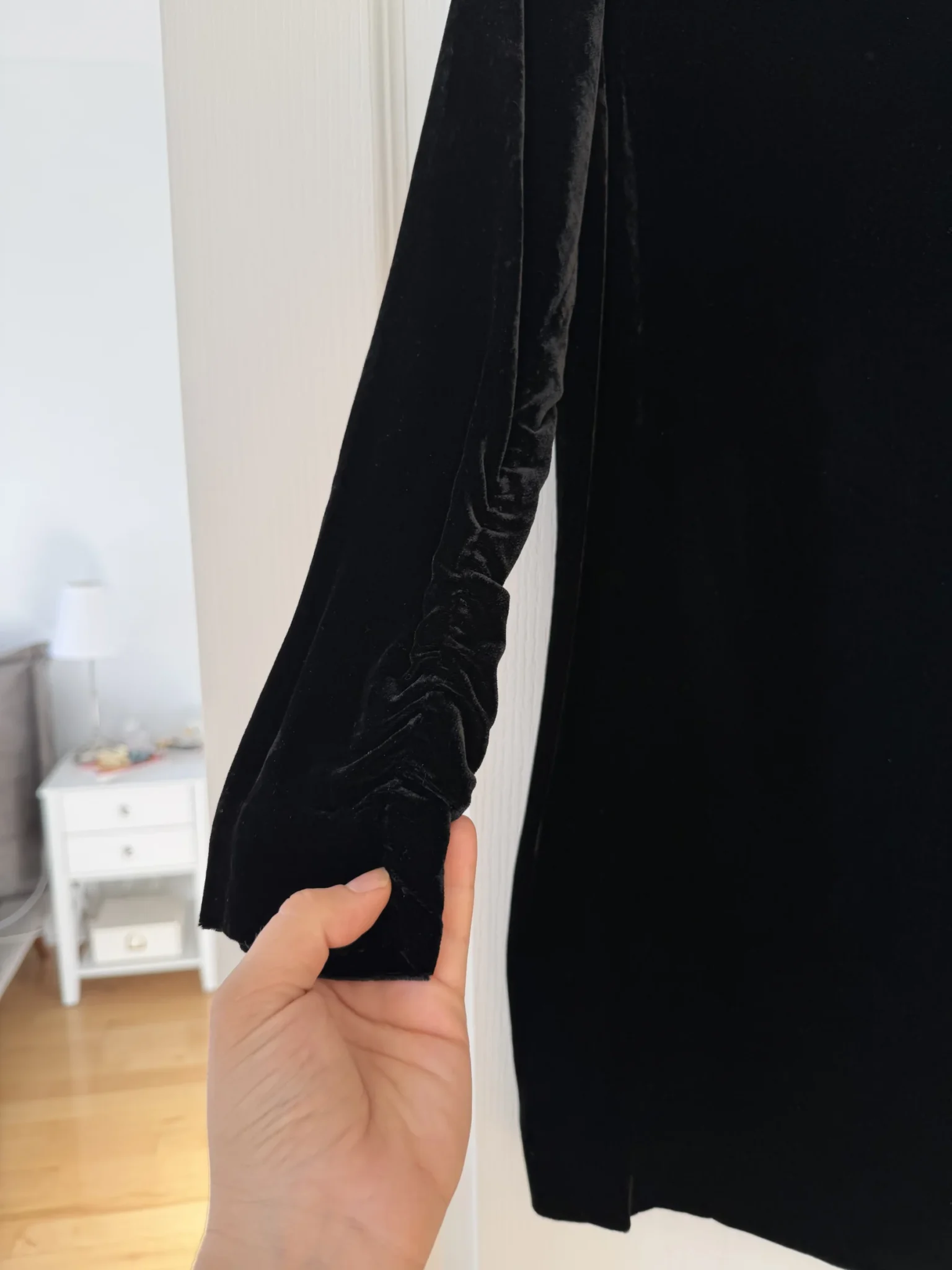 Image for Robe COS velours noir taille 6