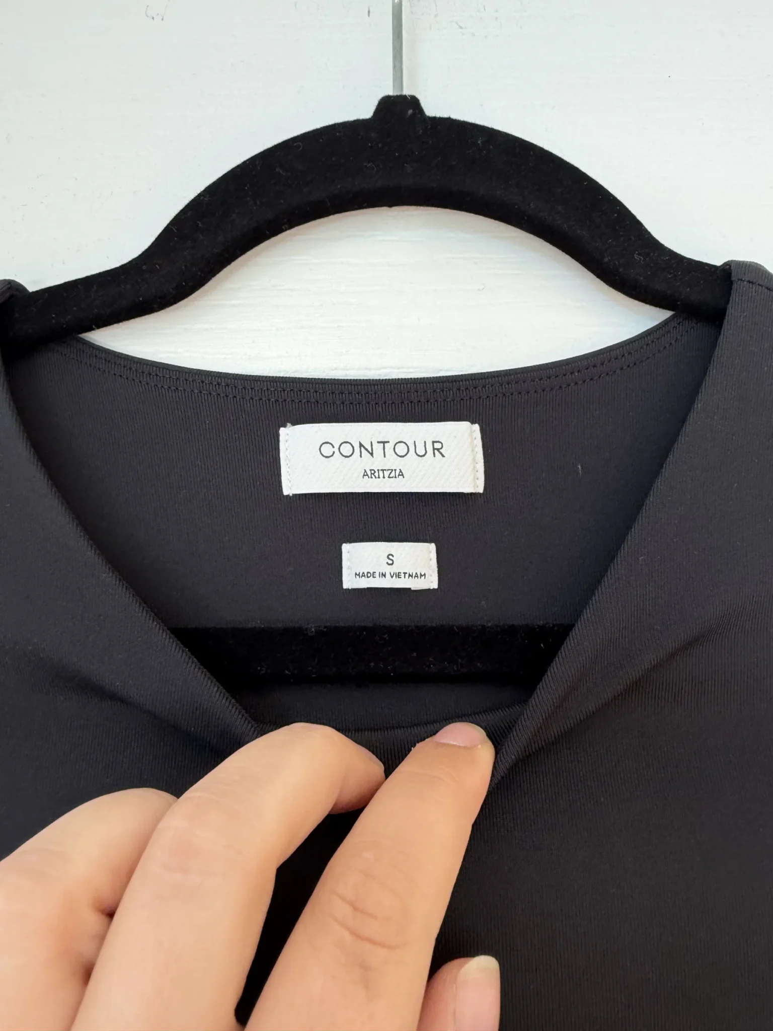 Image for Aritzia Contour top, size S, black