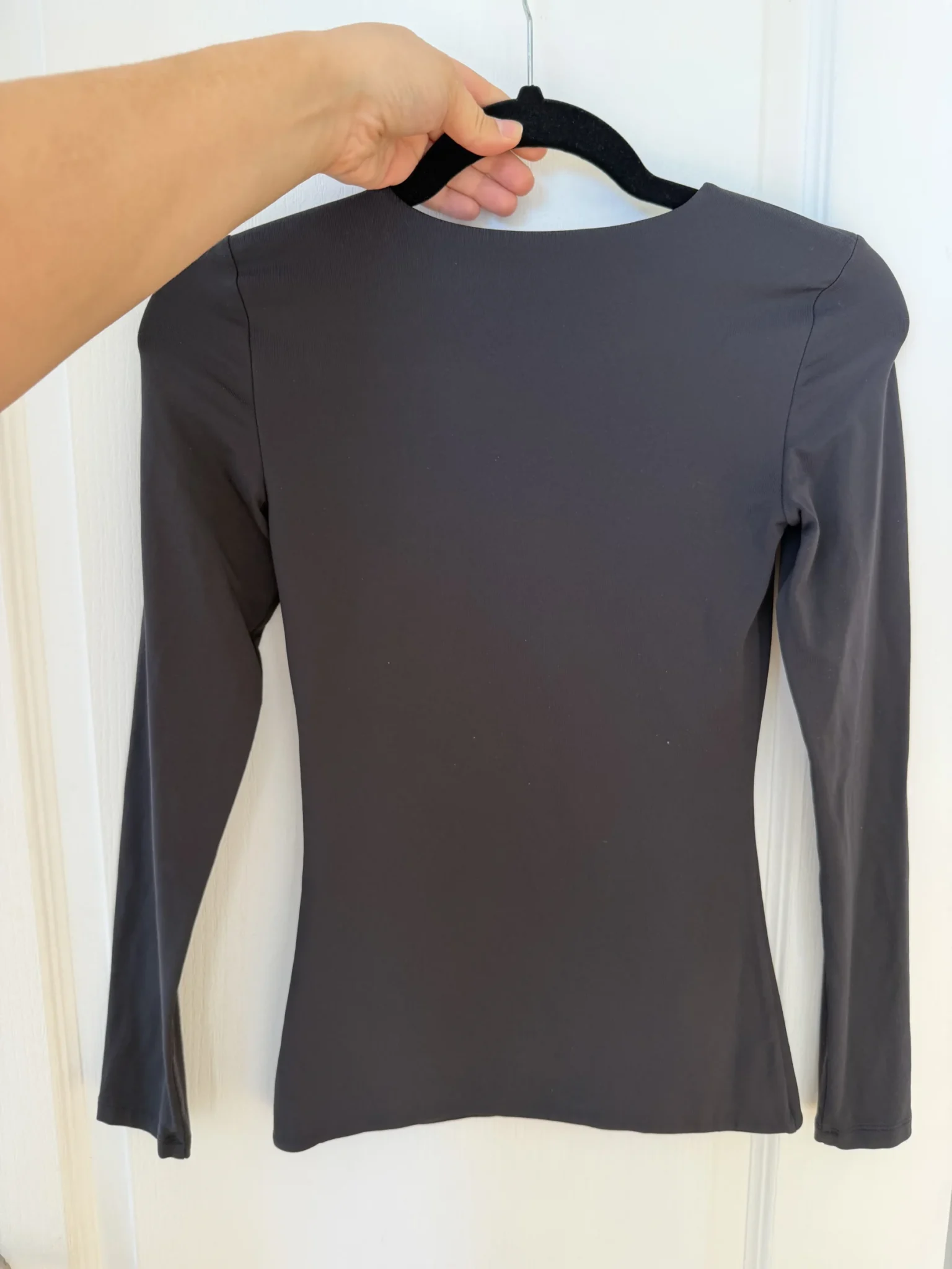 Image for Aritzia Contour top, size S, black