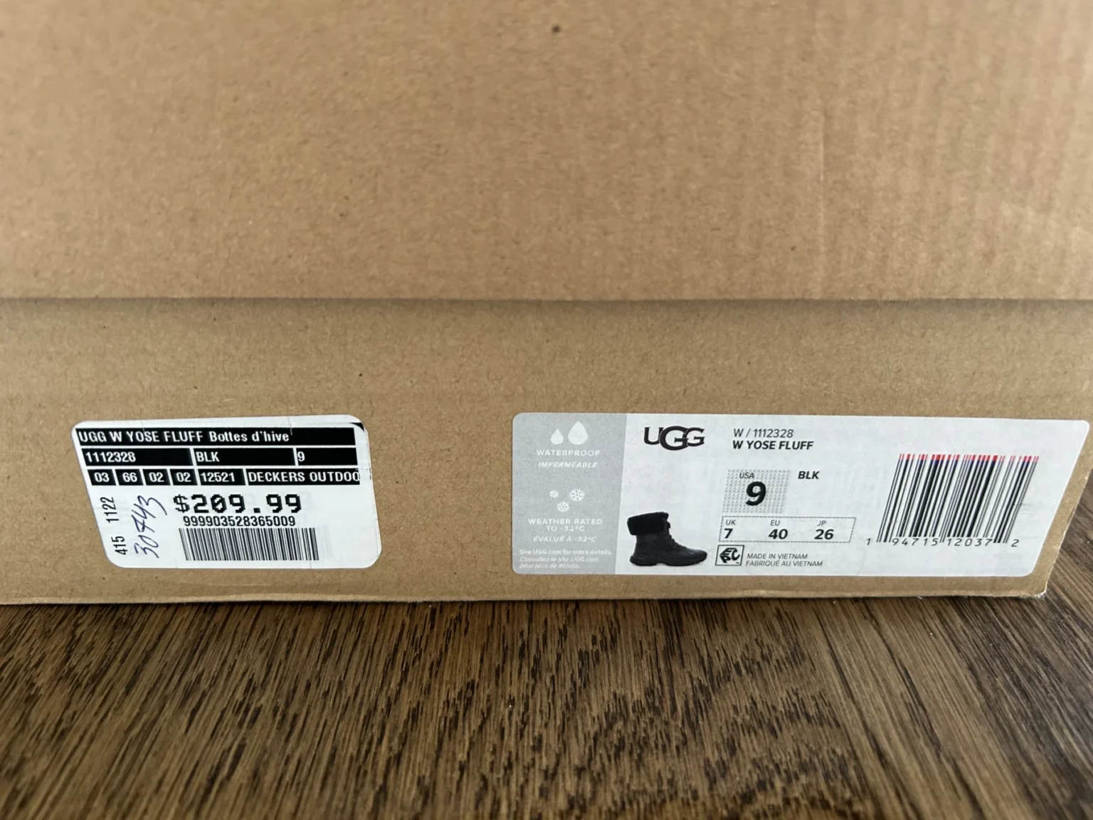 Image for Bottes d'hiver Ugg modèle Yose Fluff