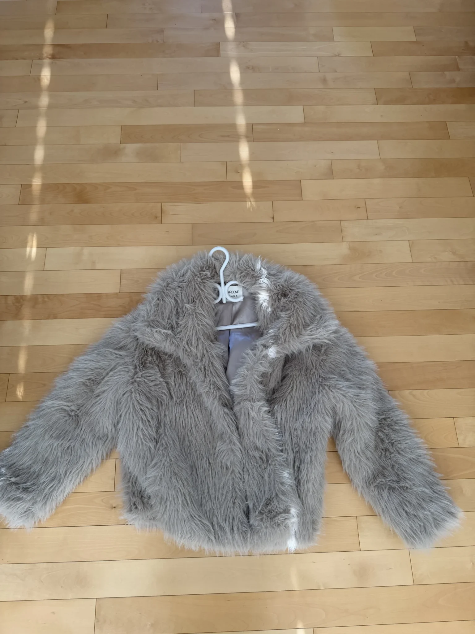 Featured image for Manteau en fausse fourrure medium/large