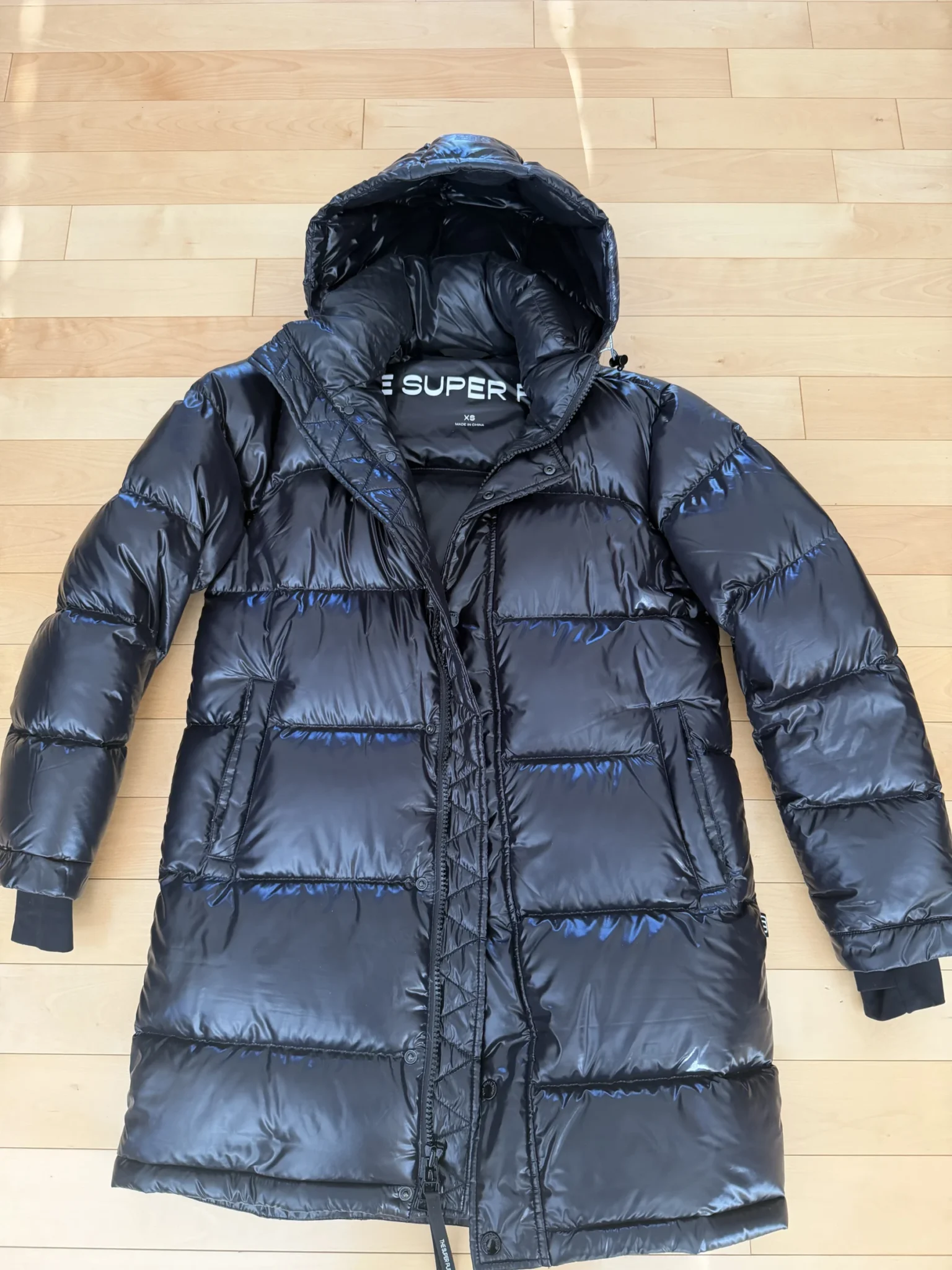 Image for Manteau Super Puff Mid Aritzia Hi Gloss Xsmall