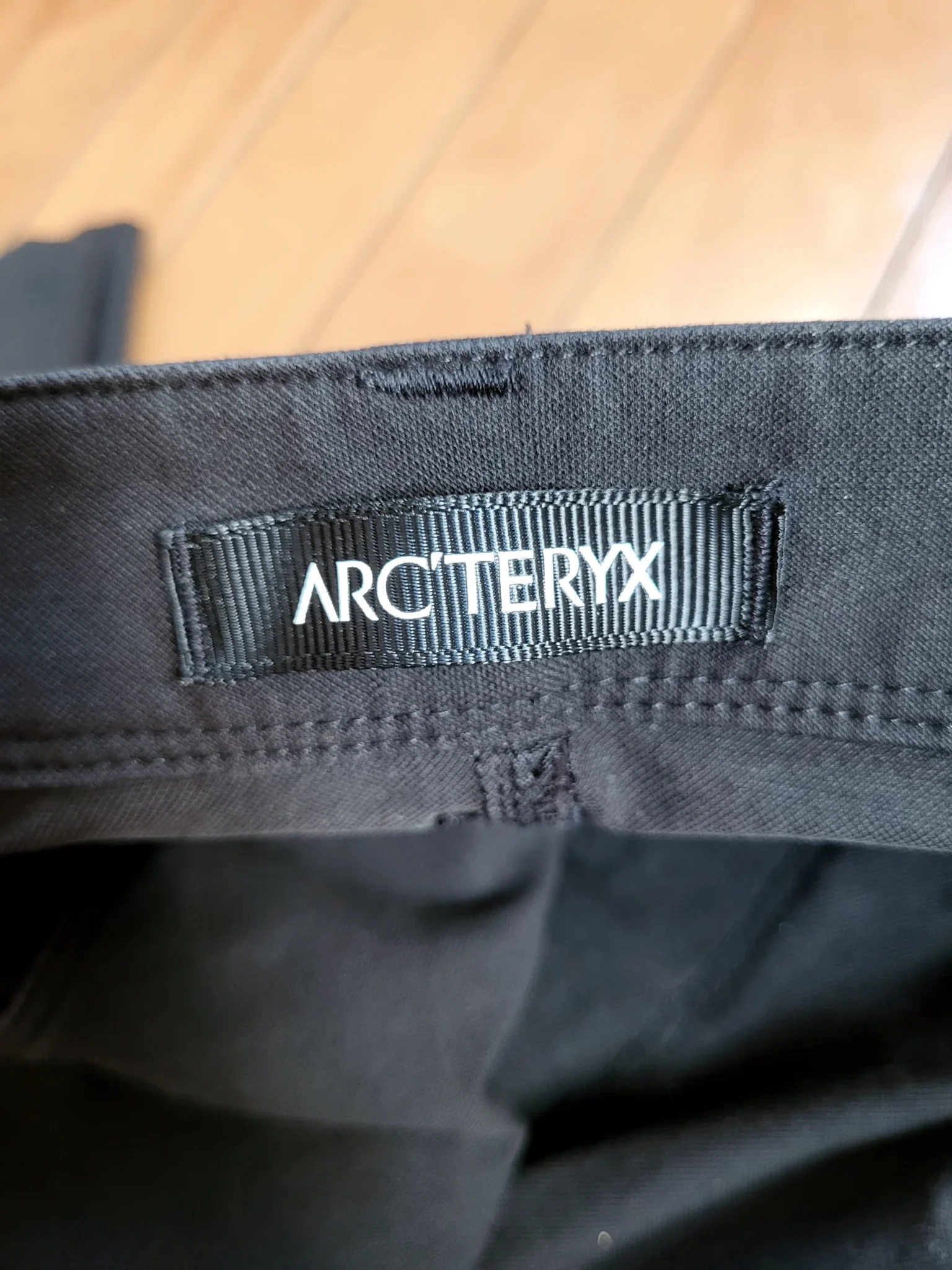 Image for Arc'teryx Women's Black pants, Size 8