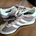 Thumbnail for Adidas Maron trainers