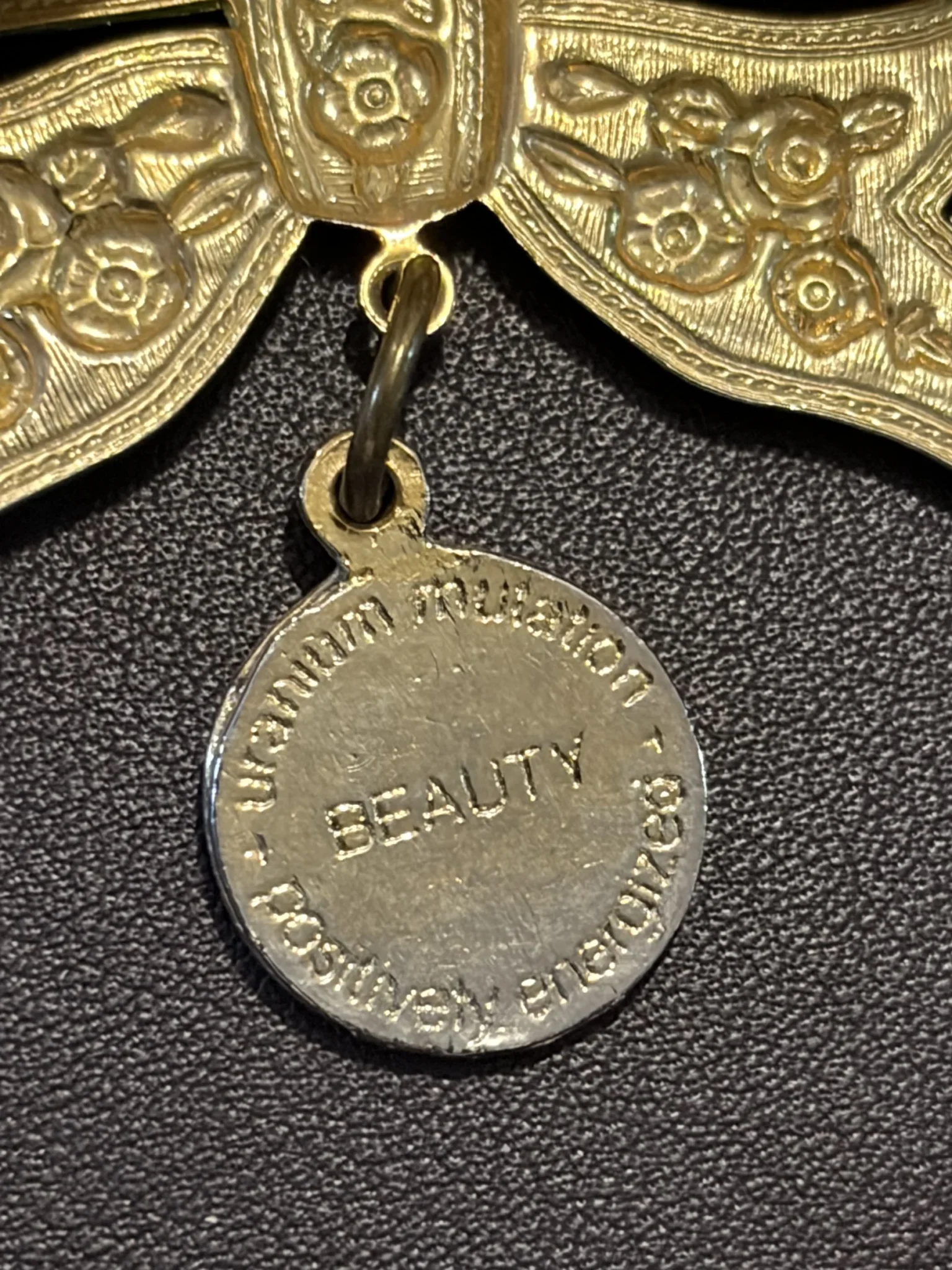 Image for Boucles d'oreilles nœuds vintage « Lucie » par Uranium Mutation (Montréal)