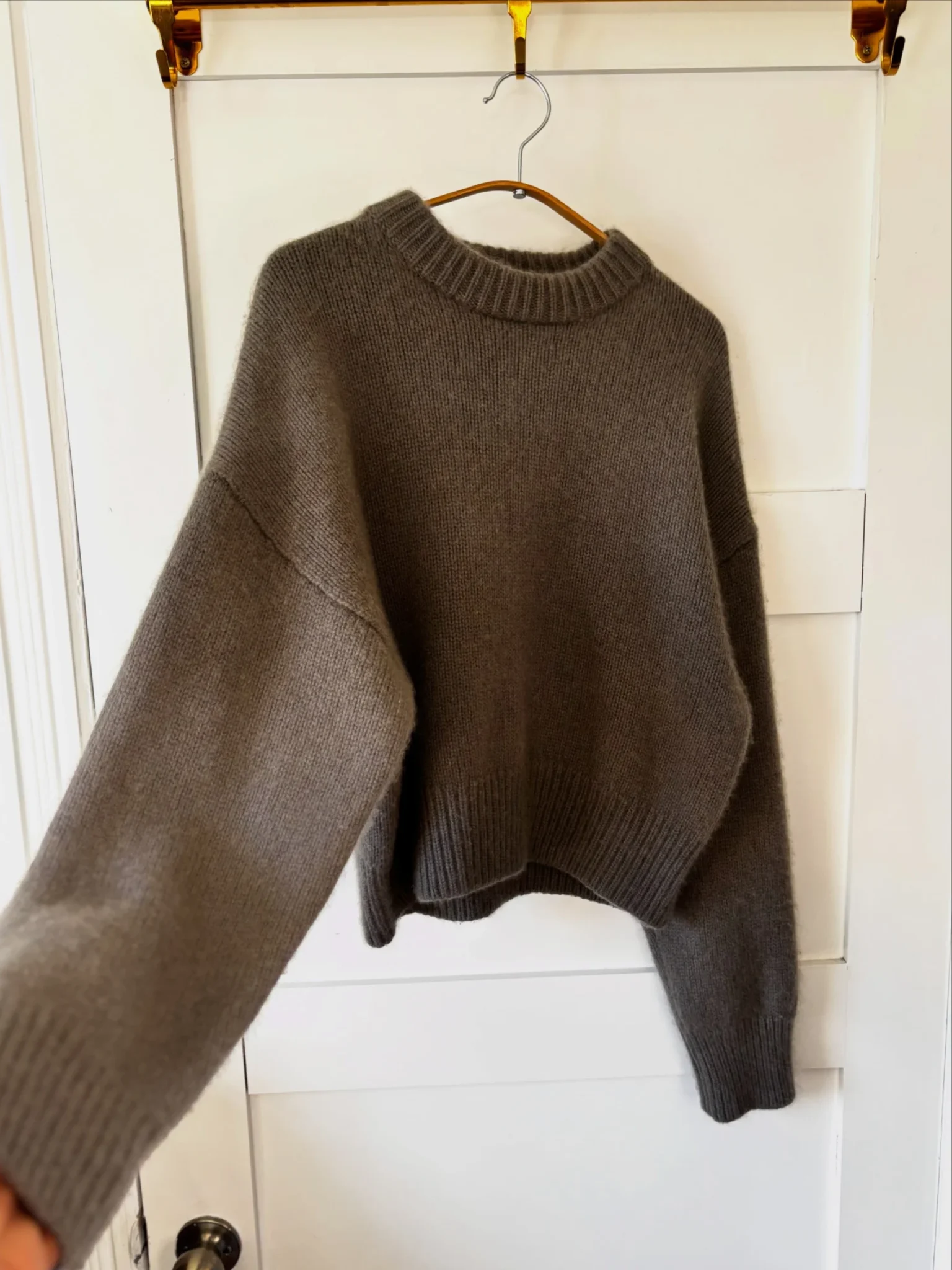 Image for ♥️Pull taupe HERMUST
