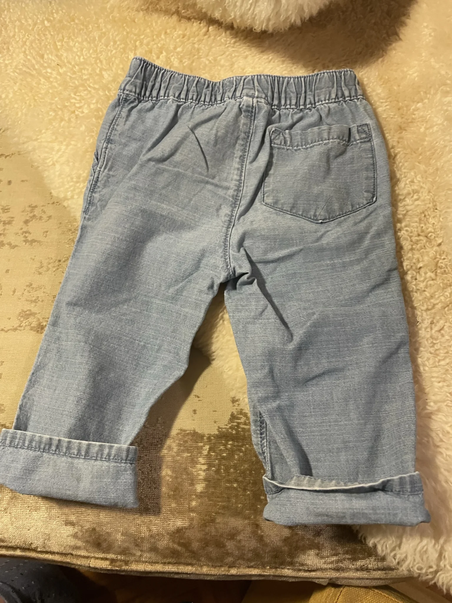 Image for Jeans ultra léger 12-18 mois fait petit