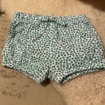 Featured thumbnail for Kiabi lightweight patterned shorts, size 9 months