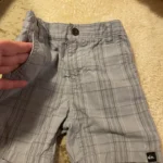 Featured thumbnail for Short bermuda quicksilver 18 mois fait petit