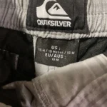 Thumbnail for Short bermuda quicksilver 18 mois fait petit