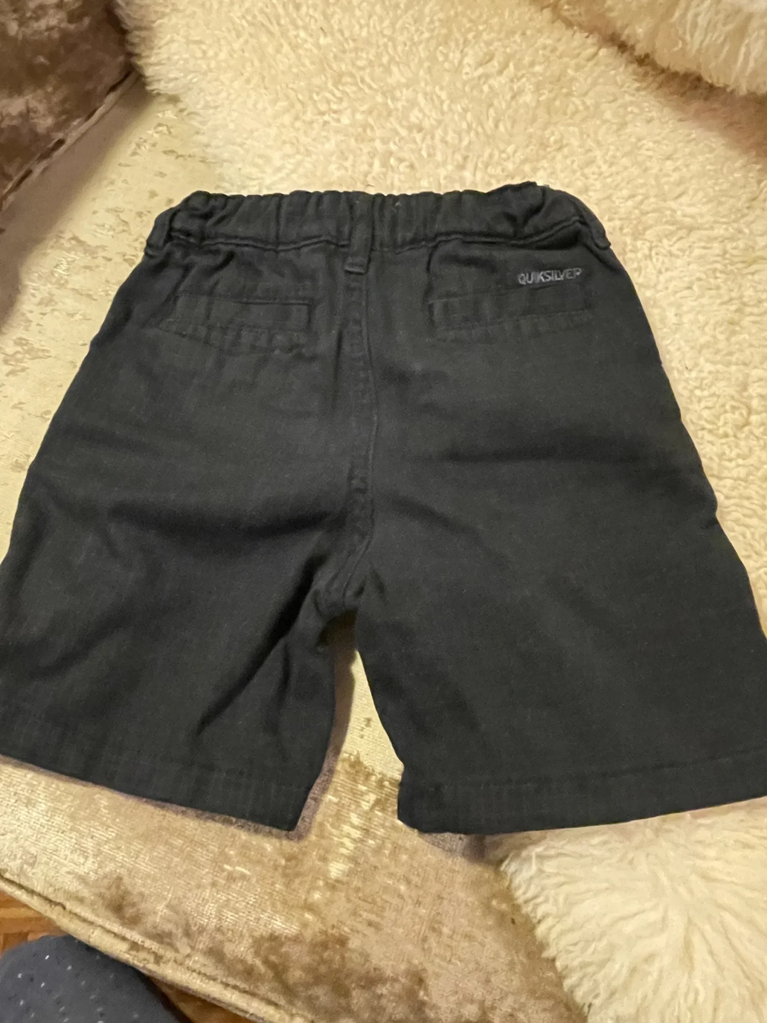 Image for Short Bermuda Quick silver 18 mois fait petit