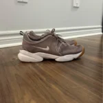 Featured thumbnail for Nike shoes