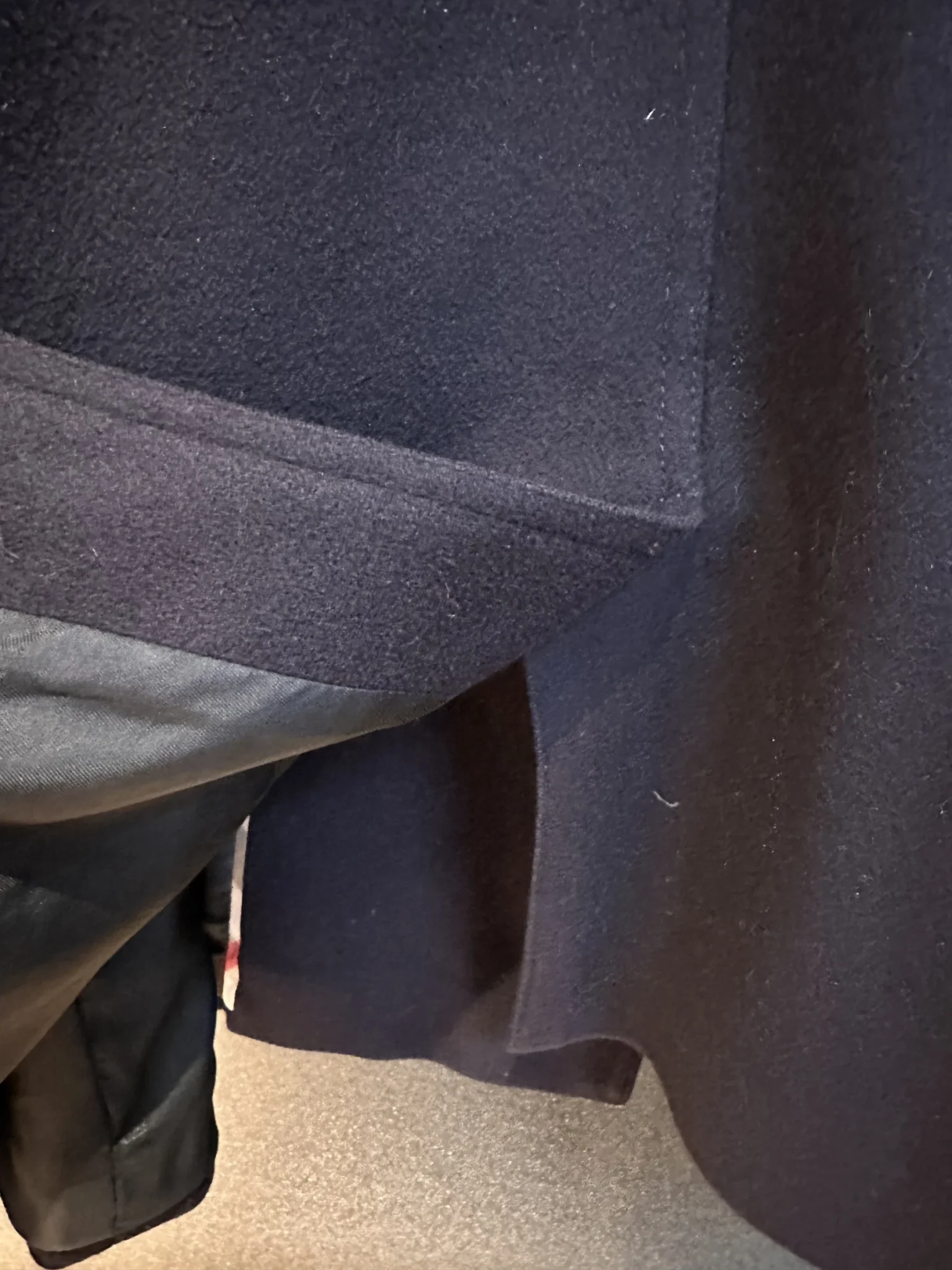 Image for Genuine Burberry London pea coat, virgin wool and cashmere, navy blue – US size 8