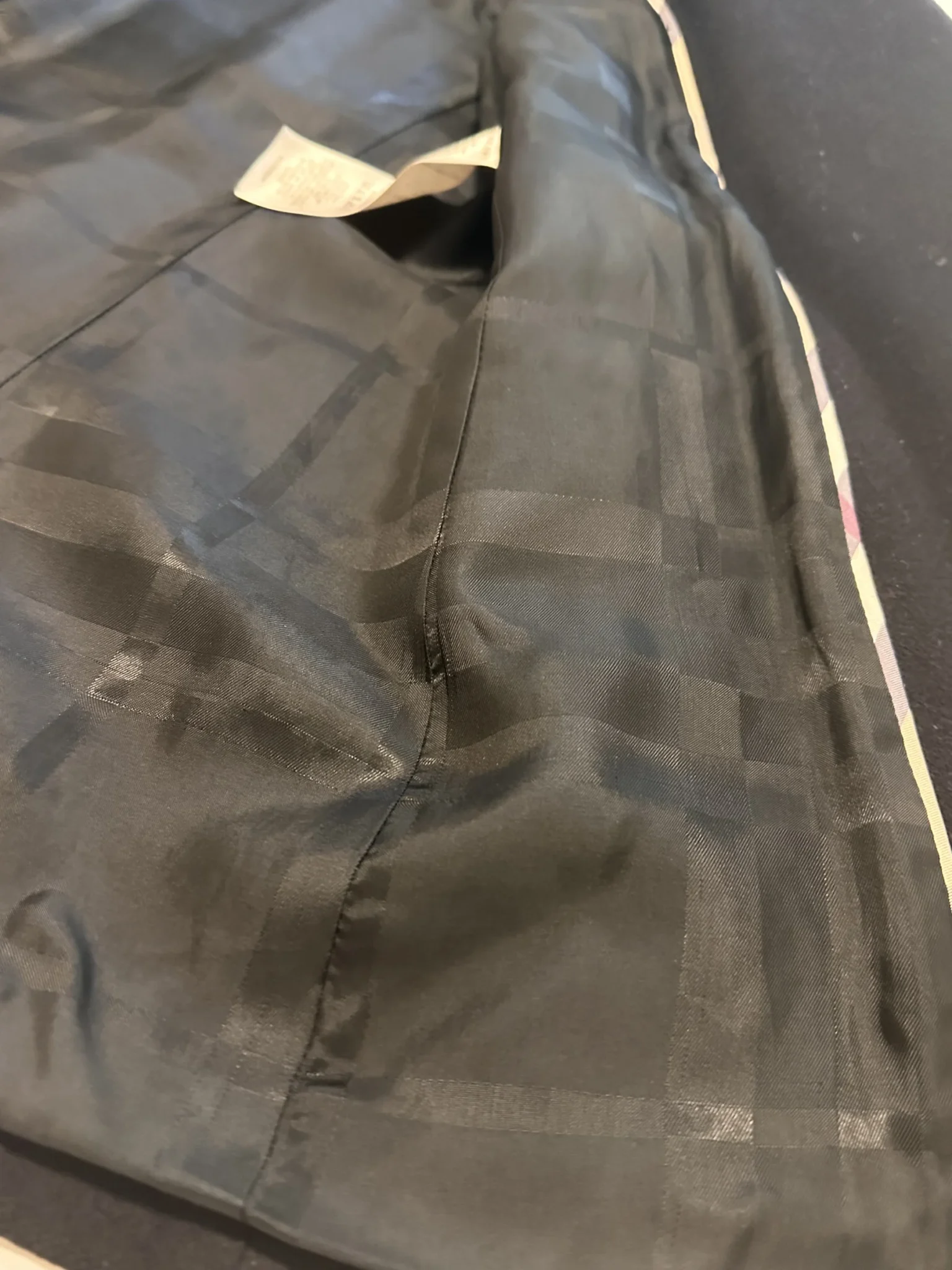 Image for Genuine Burberry London pea coat, virgin wool and cashmere, navy blue – US size 8