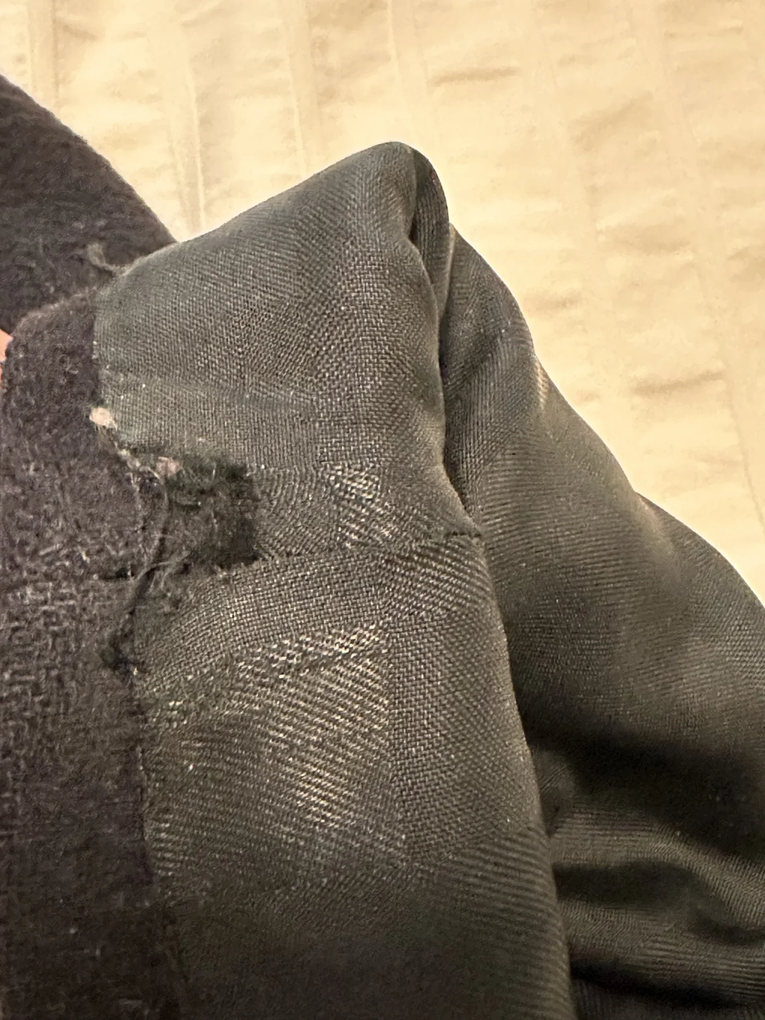 Image for Genuine Burberry London pea coat, virgin wool and cashmere, navy blue – US size 8